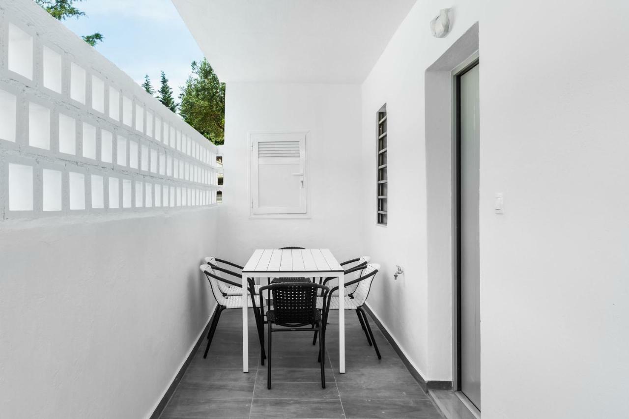 Villa Edem Chanioti Polychrono Exterior photo